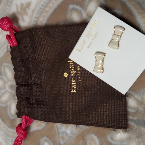 Kate Spade Take A Bow Stud Earrings